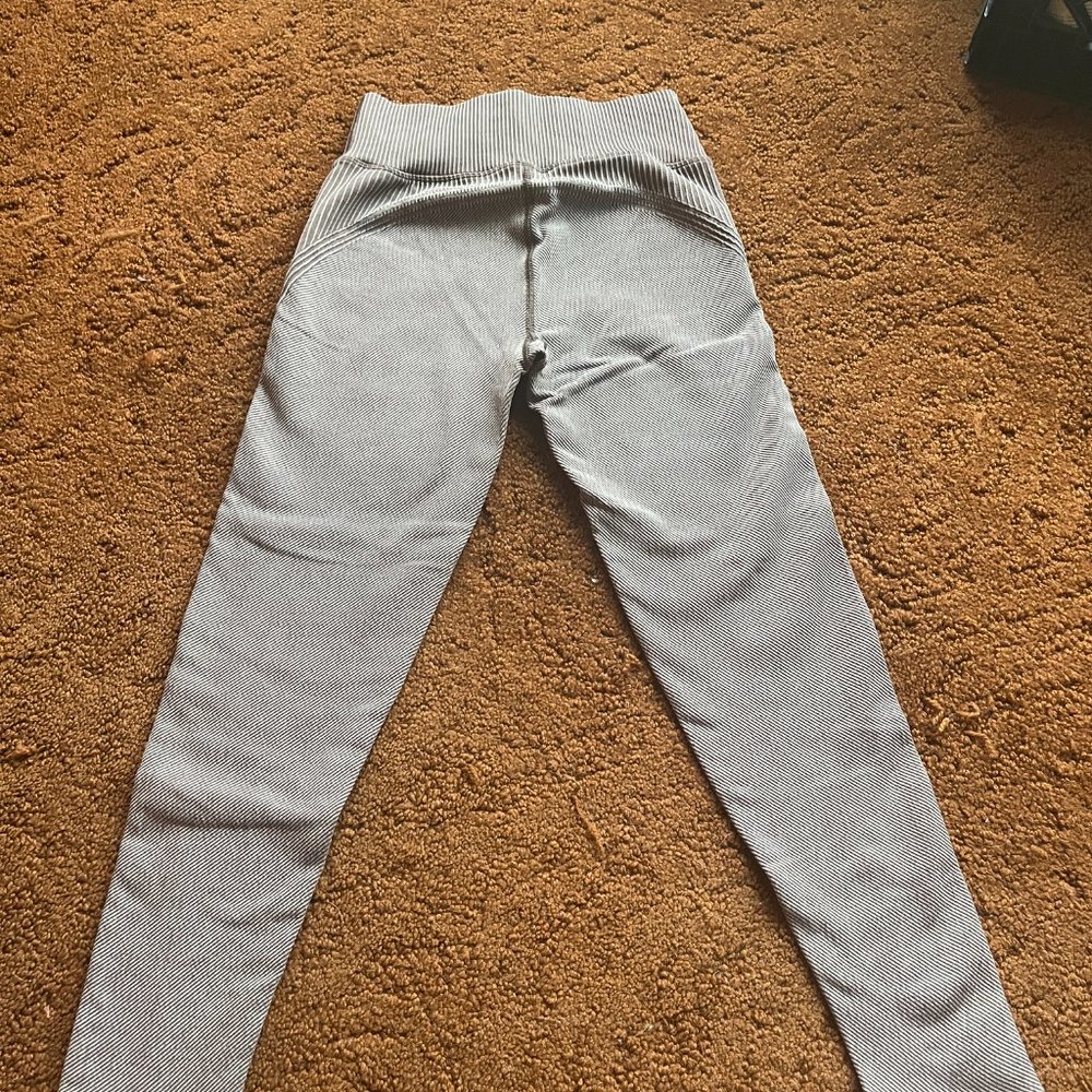 OFFLINE By Aerie Seamless Washed Rib High Waisted Legging - Picture 5 of 5